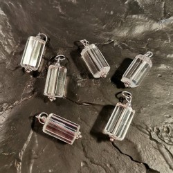Cristal de roche - Pendentif facetté - 6e chakra